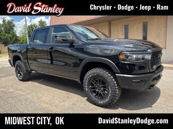2025 Diamond Black Crystal Pearlcoat Ram 1500 Rebel Automatic 3.0L I6 Engine Truck