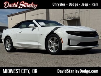2022 Summit White Chevrolet Camaro 2LT Convertible RWD 2.0L Turbocharged Engine Automatic