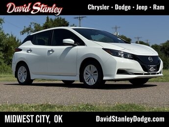 2024 Glacier White Nissan LEAF S 4 Door Hatchback FWD Automatic Electric Motor Engine