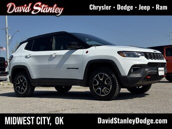 2024 Bright White Clearcoat Jeep Compass Trailhawk 4X4 SUV Automatic 2.0L I4 DOHC Engine 4 Door