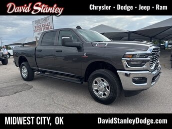 2025 Granite Crystal Metallic Clearcoat Ram 2500 Tradesman Automatic Truck 4 Door 4X4 6.7L I6 Engine