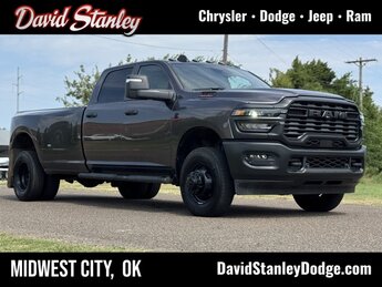 2025 Granite Crystal Metallic Clearcoat Ram 3500 Tradesman 4 Door 6.7L I6 Engine Automatic 4X4