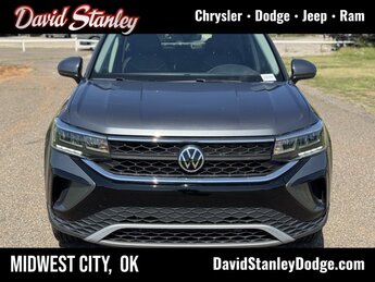 2024 Pyrite Silver Metallic Volkswagen Taos 1.5T SE SUV FWD 4 Door Automatic 1.5L I4 Turbocharged DOHC 16V LEV3-SULEV30 158hp Engine