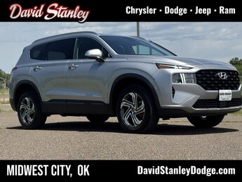 2023 Shimmering Silver Hyundai Santa Fe SEL 2.5L I4 Engine Automatic 4 Door AWD SUV