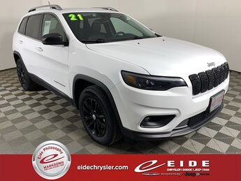 2021 Bright White Clearcoat Jeep Cherokee Latitude Lux 4 Door Automatic 4X4 3.2L V6 Engine