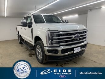 2025 Star White Metallic Tri-Coat Ford Super Duty F-350 SRW King Ranch Automatic 4 Door Truck 6.7L High Output Power Stroke V8 Diesel Engine