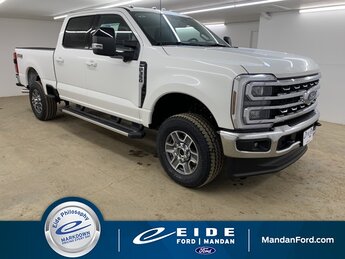 2025 Star White Metallic Tri-Coat Ford Super Duty F-350 SRW Lariat Chrome Automatic Truck 7.3L V8 PFI SOHC 16V Federal 405hp Engine 4X4 4 Door