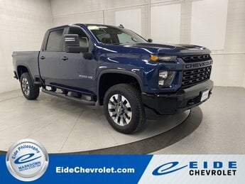 2022 Chevrolet Silverado 2500HD Custom Automatic 4 Door 6.6L V8 Engine 4X4 Truck