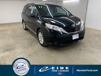 2011 Black Toyota Sienna LE 4 Door 3.5L V6 SMPI DOHC Engine Crossover AWD