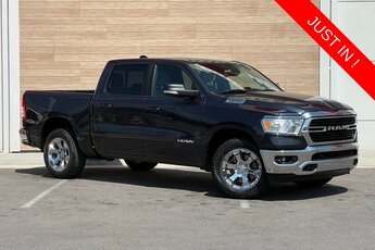 2021 Ram 1500 Big Horn/Lone Star Truck Automatic HEMI 5.7L V8 Multi Displacement VVT Engine