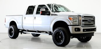 2016 WHITE Ford Super Duty F-350 SRW Lariat 4X4 8 Cylinder Engine 4 Door Truck Automatic