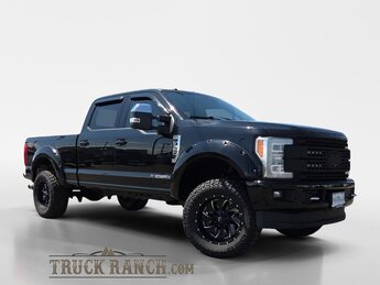 2018 Shadow Black Ford Super Duty F-350 SRW Platinum 4 Door Automatic 4X4