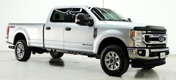 2022 Iconic Silver Metallic Ford Super Duty F-350 SRW XLT Truck 4X4 Automatic