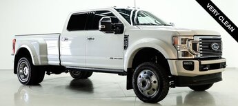 2022 Star White Metallic Tri-Coat Ford Super Duty F-450 DRW Platinum Power Stroke 6.7L V8 DI 32V OHV Turbodiesel Engine Truck Automatic