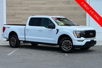2023 Oxford White Ford F-150 XLT 4 Door 5.0L V8 Engine Truck 4X4