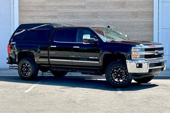 2015 Chevrolet Silverado 3500HD LTZ Truck Duramax 6.6L V8 Turbodiesel Engine 4X4