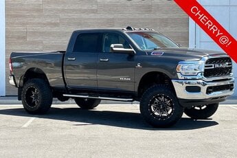 2019 Granite Crystal Metallic Clearcoat Ram 2500 Big Horn 4 Door Cummins 6.7L I6 Turbodiesel Engine Automatic Truck 4X4