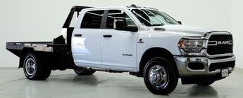 2024 Bright White Clearcoat Ram 3500 Chassis Cab SLT 4 Door 4X4 Straight 6 Cylinder Engine Truck Automatic