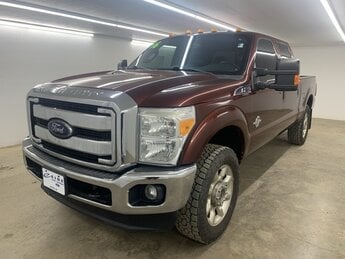 2016 Ford Super Duty F-250 SRW Lariat Power Stroke 6.7L V8 DI 32V OHV Turbodiesel Engine 4X4 Truck 4 Door