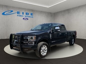 2022 Ford Super Duty F-350 SRW Platinum 4X4 4 Door Power Stroke 6.7L V8 DI 32V OHV Turbodiesel Engine