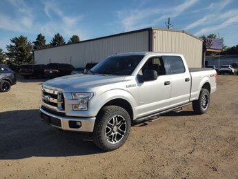 2017 Ingot Silver Metallic Ford F-150 3.5L V6 Engine 4X4 4 Door