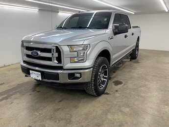 2017 Ford F-150 XLT Automatic 4X4 Truck 4 Door 3.5L V6 Engine