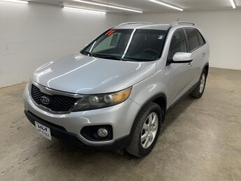 2011 Kia Sorento LX 2.4L I4 DOHC Dual CVVT Engine AWD SUV Automatic