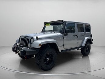 2017 Billet Silver Metallic Clearcoat Jeep Wrangler Unlimited Unlimited Sahara Automatic 4 Door Regular Unleaded V-6 3.6 L/220 Engine