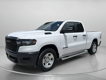 2025 Ram 1500 Tradesman Automatic Truck 4 Door 4X4 Gas/Electric V-6 3.6 L/220 Engine