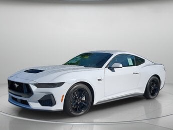 2025 Oxford White Ford Mustang GT Manual RWD Car 2 Door Premium Unleaded V-8 5.0 L/302 Engine