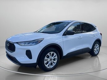 2025 Oxford White Ford Escape Active SUV 4 Door Intercooled Turbo Premium Unleaded I-3 1.5 L/91 Engine FWD Automatic