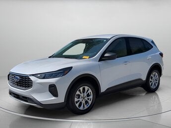 2025 Oxford White Ford Escape Active Intercooled Turbo Premium Unleaded I-3 1.5 L/91 Engine SUV Automatic FWD