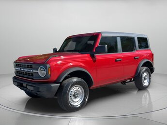 2025 Ford Bronco 4 Door SUV Automatic 4X4 Intercooled Turbo Regular Unleaded I-4 2.3 L/140 Engine