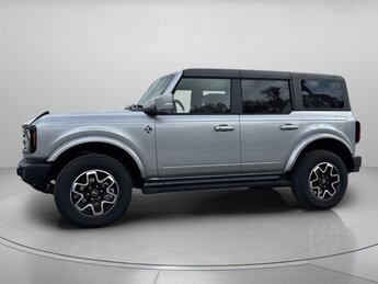 2024 Ford Bronco Outer Banks SUV 4 Door 4X4 Automatic