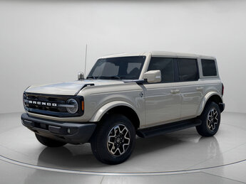 2025 Ford Bronco Outer Banks SUV Intercooled Turbo Regular Unleaded I-4 2.3 L/140 Engine 4X4 4 Door