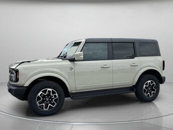 2025 Ford Bronco Outer Banks SUV Automatic 4 Door Twin Turbo Regular Unleaded V-6 2.7 L/164 Engine 4X4