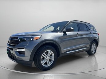 2023 Carbonized Gray Metallic Ford Explorer XLT Automatic 4X4 Intercooled Turbo Premium Unleaded I-4 2.3 L/140 Engine