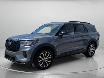 2025 Ford Explorer ST-Line Automatic 4 Door Intercooled Turbo Premium Unleaded I-4 2.3 L/140 Engine RWD SUV