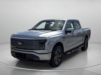 2025 Ford F-150 Lightning LARIAT Crew Cab Pickup Automatic AWD Truck