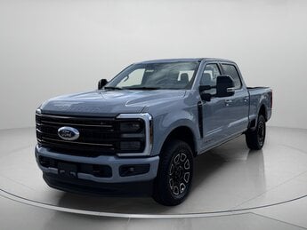 2025 Glacier Gray Metallic Tri-Coat Ford Super Duty F-250 SRW Platinum Crew Cab Pickup Automatic 4 Door Intercooled Turbo Diesel V-8 6.7 L/406 Engine Truck 4X4
