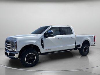 2025 Ford Super Duty F-250 SRW King Ranch 4 Door Automatic Intercooled Turbo Diesel V-8 6.7 L/406 Engine Truck