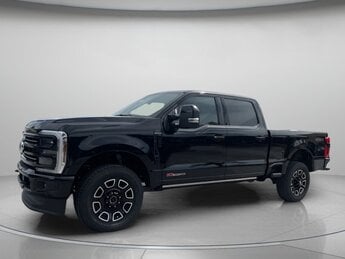 2025 Agate Black Metallic Ford Super Duty F-250 SRW Platinum Truck Automatic Intercooled Turbo Diesel V-8 6.7 L/406 Engine 4 Door 4X4