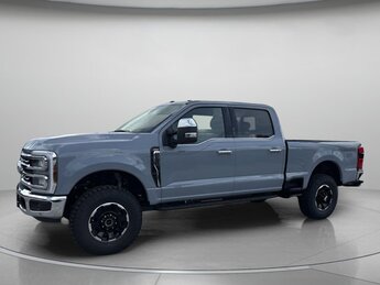 2025 Glacier Gray Metallic Tri-Coat Ford Super Duty F-250 SRW LARIAT 4X4 4 Door Regular Unleaded V-8 7.3 L Engine Truck Automatic