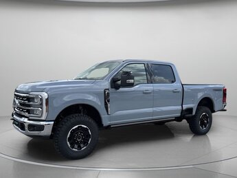 2025 Ford Super Duty F-250 SRW LARIAT Automatic Regular Unleaded V-8 7.3 L Engine 4X4