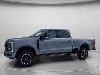 2025 Ford Super Duty F-250 SRW LARIAT Automatic 4 Door 4X4 Truck Regular Unleaded V-8 7.3 L Engine