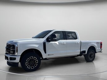 2025 Ford Super Duty F-250 SRW Platinum 4 Door Truck 4X4 Intercooled Turbo Diesel V-8 6.7 L/406 Engine Automatic