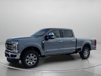 2025 Glacier Gray Metallic Tri-Coat Ford Super Duty F-250 SRW King Ranch Automatic Intercooled Turbo Diesel V-8 6.7 L/406 Engine 4 Door