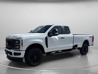 2025 Ford Super Duty F-350 SRW XL 4X4 Automatic 4 Door