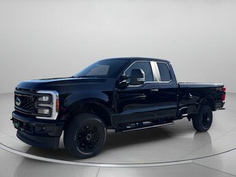 2025 Ford Super Duty F-350 SRW XL 4 Door Automatic Truck Regular Unleaded V-8 6.8 L/415 Engine 4X4