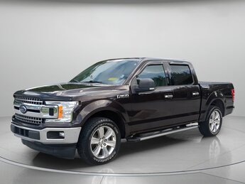 2018 Magma Red Metallic Ford F-150 XLT Crew Cab Pickup Regular Unleaded 2.7 L EcoBoost Engine 4 Door RWD
